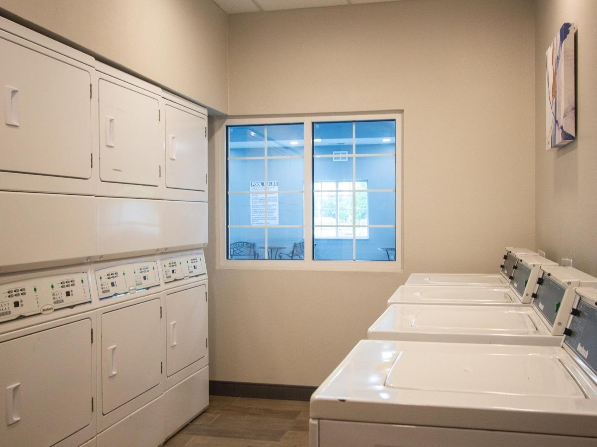 Candlewood Suites Louisville North By Ihg Clarksville  Ngoại thất bức ảnh